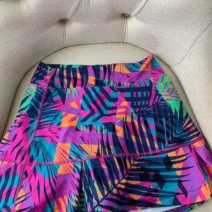 Dona Jo skirt with built-in shorts